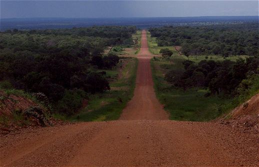 De weg van San Miguel de Araguaia naar Crixas